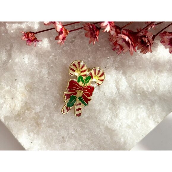 Gold Toned Bowtie Crossed Candy Cane Christmas Holiday Brooch Pin - Picture 2 of 7